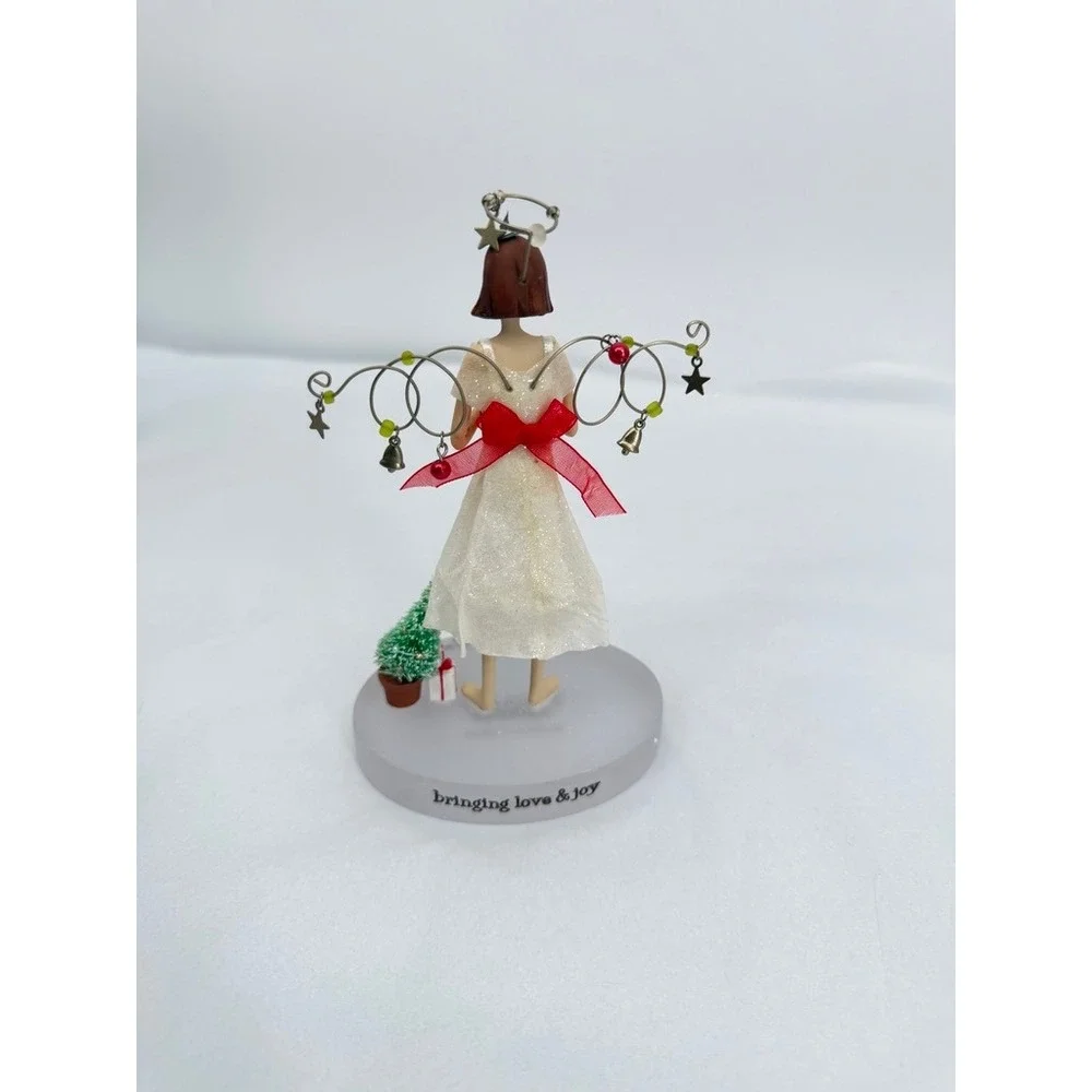 Hallmark Down to Earth Angel of Good Cheer Figurine Holiday Decor w/ Box